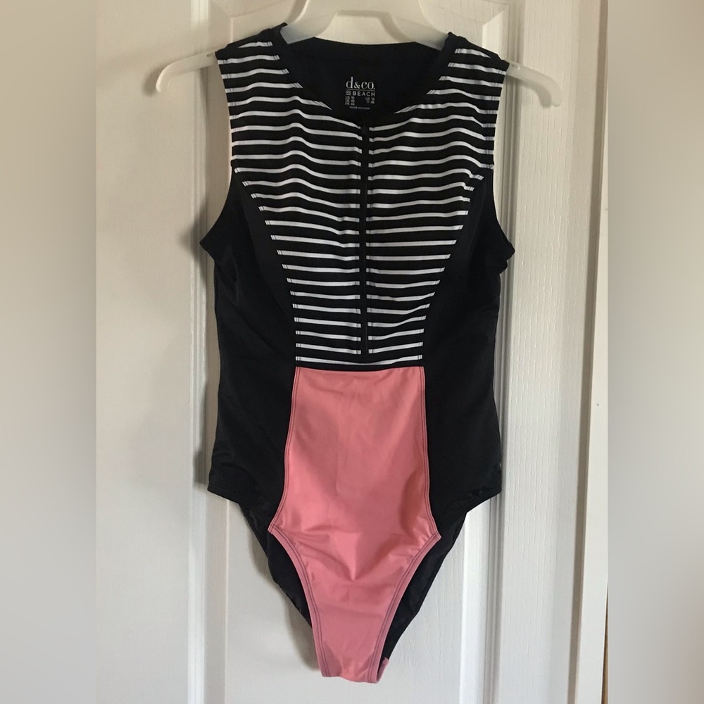 One piece swimsuit
